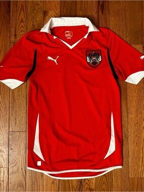 Austria 2010/11 Puma Jersey Size Small